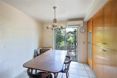 Welcome to 520 Linda Vista Ave, Pasadena--a private and secluded on Brookside Golf Course in California - for sale on GolfHomes.com, golf home, golf lot