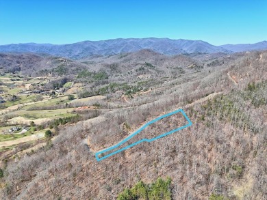 Located in Mountain Harbour, a Premier Golf Club Community on Chatuge Shores Golf Course in North Carolina - for sale on GolfHomes.com, golf home, golf lot