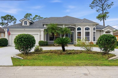 One or more photo(s) has been virtually staged. Short Sale on The Grand Club Cypress Course in Florida - for sale on GolfHomes.com, golf home, golf lot