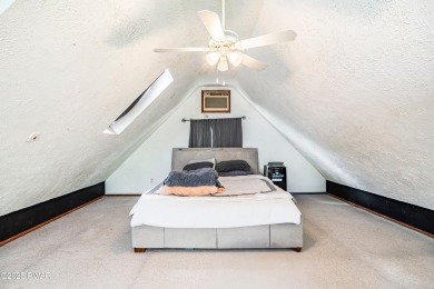 With some TLC, this home could shine again--but the best part? on The Hideout Golf in Pennsylvania - for sale on GolfHomes.com, golf home, golf lot