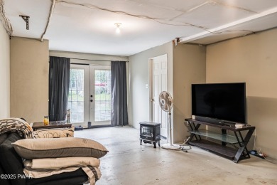 With some TLC, this home could shine again--but the best part? on The Hideout Golf in Pennsylvania - for sale on GolfHomes.com, golf home, golf lot