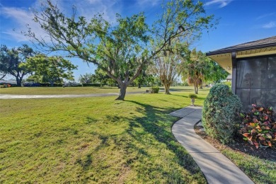 Located in the sought-after 55+ gated Highland Fairways Golf on Highland Fairways Golf Club in Florida - for sale on GolfHomes.com, golf home, golf lot
