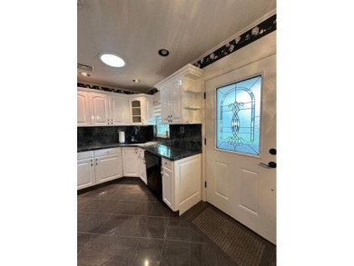 One of the biggest units in the Leisure Village complex. This on Leisure Village Golf Course in New York - for sale on GolfHomes.com, golf home, golf lot
