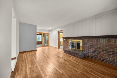 Welcome to 865 Colony Way located in the desirable Worthington on Worthington Hills Country Club in Ohio - for sale on GolfHomes.com, golf home, golf lot