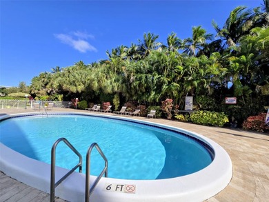 Beautifully maintained and spacious 1-bedroom, 1.5-bath unit on The Diplomat Golf Resort and Spa in Florida - for sale on GolfHomes.com, golf home, golf lot