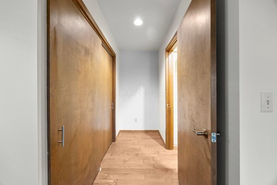 Welcome to 865 Colony Way located in the desirable Worthington on Worthington Hills Country Club in Ohio - for sale on GolfHomes.com, golf home, golf lot