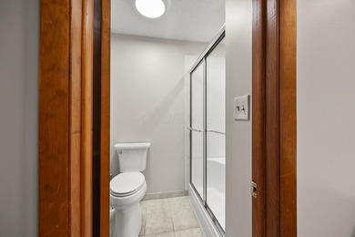 Welcome to 865 Colony Way located in the desirable Worthington on Worthington Hills Country Club in Ohio - for sale on GolfHomes.com, golf home, golf lot