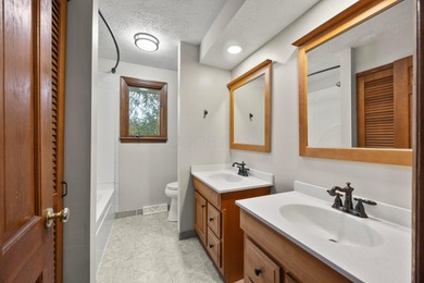 Welcome to 865 Colony Way located in the desirable Worthington on Worthington Hills Country Club in Ohio - for sale on GolfHomes.com, golf home, golf lot