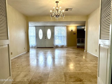 EXQUISITE SINGLE LEVEL CUSTOM BUILT CIELO VISTA PARK 3BR, 2 BA on Lone Star Golf Club in Texas - for sale on GolfHomes.com, golf home, golf lot