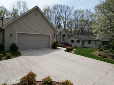 Beautiful 3 bedroom, 2 bath home in the sought-after Fairfield on Druid Hills Golf Club in Tennessee - for sale on GolfHomes.com, golf home, golf lot