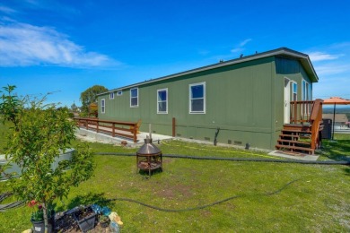 This amazing newer manufactured home on a permanent foundation on La Contenta Golf Course in California - for sale on GolfHomes.com, golf home, golf lot