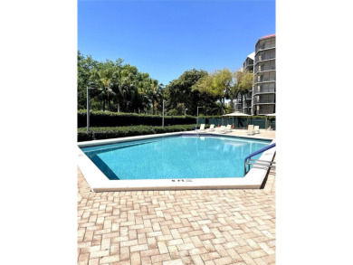 The location of this lovely 1 bedroom, 1 1/2 bathroom condo is on Turnberry Isle Resort and Club in Florida - for sale on GolfHomes.com, golf home, golf lot