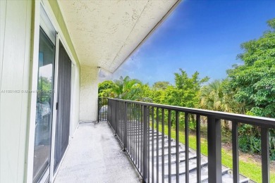 This charming 2-bedroom, 1.5-bath condo is located in the on  in Florida - for sale on GolfHomes.com, golf home, golf lot