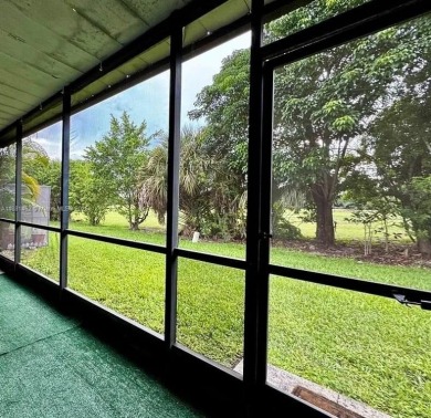 This charming 2-bedroom, 1.5-bath condo is located in the on  in Florida - for sale on GolfHomes.com, golf home, golf lot