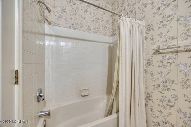 Welcome to Four Seasons!!!! This 2 bedroom 2 bath one car garage on Four Seasons Spa and Country Club in New Jersey - for sale on GolfHomes.com, golf home, golf lot