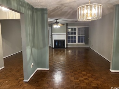 3 Bedroom 3 bath Townhouse/Condo overlooking 10th green on the on The Wellman Country Club in South Carolina - for sale on GolfHomes.com, golf home, golf lot