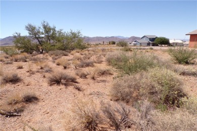 Nice flat lot on a paved road. Be a part of this golf course on Valle Vista Golf Course in Arizona - for sale on GolfHomes.com, golf home, golf lot