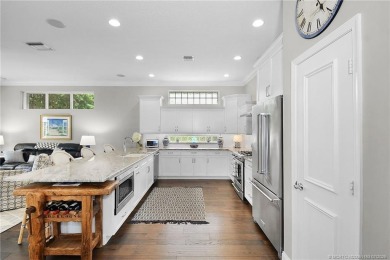 Rare 4 BR. neighborhood home in quiet cul de sac in Willoughby on Willoughby Golf Club in Florida - for sale on GolfHomes.com, golf home, golf lot