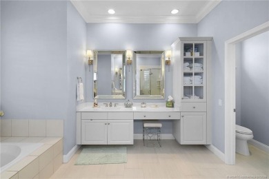 Rare 4 BR. neighborhood home in quiet cul de sac in Willoughby on Willoughby Golf Club in Florida - for sale on GolfHomes.com, golf home, golf lot