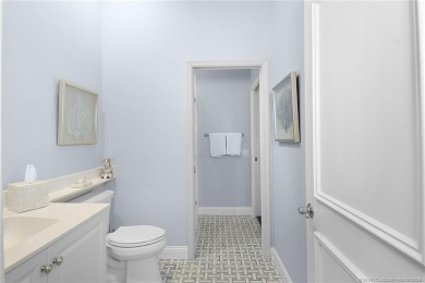 Rare 4 BR. neighborhood home in quiet cul de sac in Willoughby on Willoughby Golf Club in Florida - for sale on GolfHomes.com, golf home, golf lot