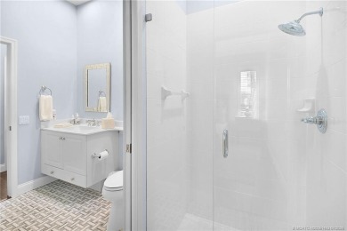 Rare 4 BR. neighborhood home in quiet cul de sac in Willoughby on Willoughby Golf Club in Florida - for sale on GolfHomes.com, golf home, golf lot