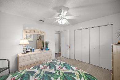 Beautiful 2 Bed, 2 Bath, 2 car attached garage facing front on The Links of Spruce Creek in Florida - for sale on GolfHomes.com, golf home, golf lot