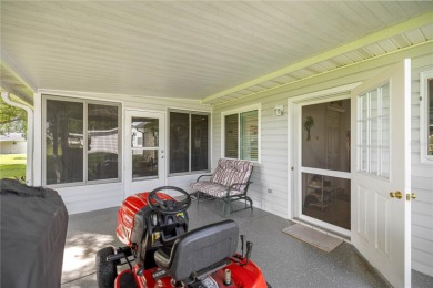 Beautiful 2 Bed, 2 Bath, 2 car attached garage facing front on The Links of Spruce Creek in Florida - for sale on GolfHomes.com, golf home, golf lot