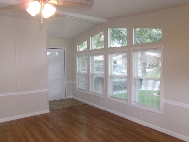 Adorable Move-In Ready Home with Many Upgraded Features! Comes on Tomoka Oaks Golf and Country Club in Florida - for sale on GolfHomes.com, golf home, golf lot