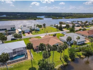 PRICE REDUCED .... Just $499,000 .... 1 Block To The Beach on Ocean Palm Golf Course in Florida - for sale on GolfHomes.com, golf home, golf lot