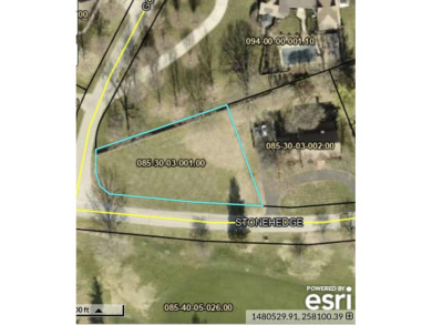 *** Seller will review offer at 1:00 pm on July 11th.  Welcome on Frankfort Country Club in Kentucky - for sale on GolfHomes.com, golf home, golf lot