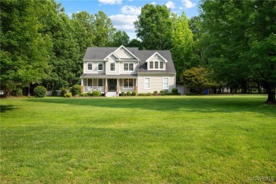 Welcome to this stunning 6-bedroom, 4-bathroom single-family on Highlands Golfers Club in Virginia - for sale on GolfHomes.com, golf home, golf lot