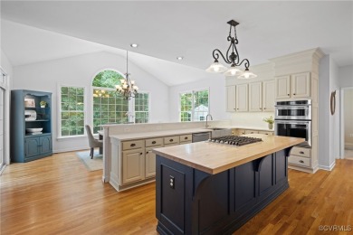 Welcome to this stunning 6-bedroom, 4-bathroom single-family on Highlands Golfers Club in Virginia - for sale on GolfHomes.com, golf home, golf lot