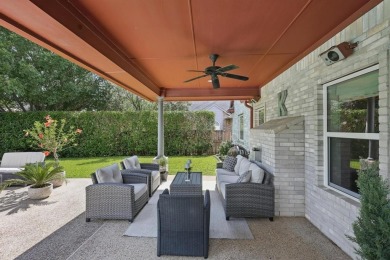 THIS ONE HAS IT ALL! Located on a quiet street in the Fox Pointe on Trophy Club of Dallas in Texas - for sale on GolfHomes.com, golf home, golf lot
