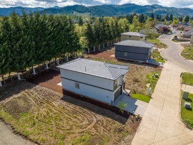 Introducing contemporary construction, conveniently located just on Emerald Valley Golf Course in Oregon - for sale on GolfHomes.com, golf home, golf lot