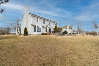 WELCOME HOME!!!  Don't miss this AMAZING 4 bedroom, 2 full and 2 on Ironwood Golf Course in Illinois - for sale on GolfHomes.com, golf home, golf lot