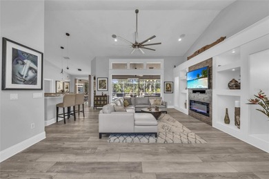 SARASOTA FL: Private Oak Ford retreat on 2 acres with pond, pool on Oak Ford Golf Club in Florida - for sale on GolfHomes.com, golf home, golf lot