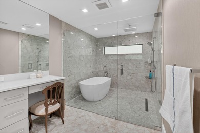 FULLY RENOVATED one-story, 3 bedroom + large den/office home in on St. Andrews Country Club of Boca Raton in Florida - for sale on GolfHomes.com, golf home, golf lot