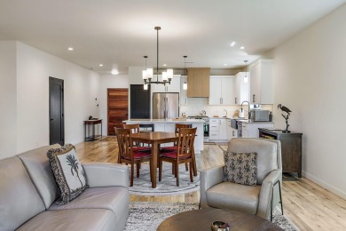 Tour this Beautiful 2022 turnkey home located in the Eagle Point on Eagle Point Golf Course in Oregon - for sale on GolfHomes.com, golf home, golf lot