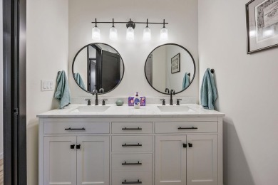 Tour this Beautiful 2022 turnkey home located in the Eagle Point on Eagle Point Golf Course in Oregon - for sale on GolfHomes.com, golf home, golf lot