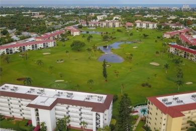 Gorgeous sunsets from this 3rd floor condo overlooking High on High Point Country Club in Florida - for sale on GolfHomes.com, golf home, golf lot