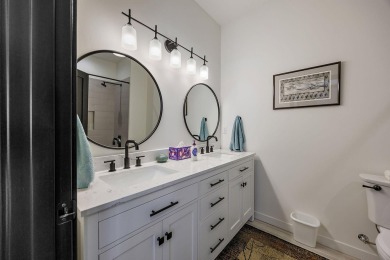 Tour this Beautiful 2022 turnkey home located in the Eagle Point on Eagle Point Golf Course in Oregon - for sale on GolfHomes.com, golf home, golf lot