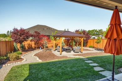 Tour this Beautiful 2022 turnkey home located in the Eagle Point on Eagle Point Golf Course in Oregon - for sale on GolfHomes.com, golf home, golf lot