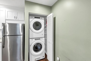 Beautifully updated 2-bedroom, 2-bath condominium in Cross Creek on Cross Creek Golf Course in Georgia - for sale on GolfHomes.com, golf home, golf lot