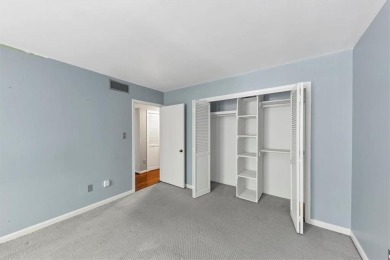 Beautifully updated 2-bedroom, 2-bath condominium in Cross Creek on Cross Creek Golf Course in Georgia - for sale on GolfHomes.com, golf home, golf lot