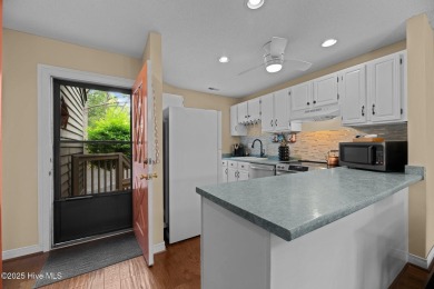 Attractive townhome in the Golf and Waterfront award winning on Harbour Point Golf Club in North Carolina - for sale on GolfHomes.com, golf home, golf lot