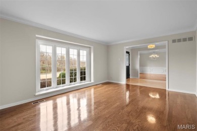 OPEN SUNDAY, 5/18, 1-3P! Circa 1976. A new and refreshing change on Forest Hills Country Club  in Missouri - for sale on GolfHomes.com, golf home, golf lot