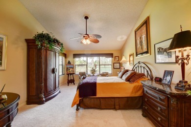 This 3BR Convertible, 2.5 bath Villa is located in the very on Hunters Run Golf and Country Club in Florida - for sale on GolfHomes.com, golf home, golf lot