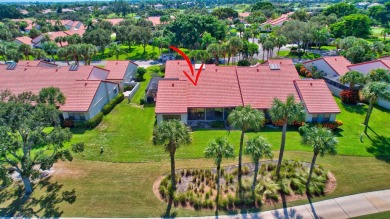 This 3BR Convertible, 2.5 bath Villa is located in the very on Hunters Run Golf and Country Club in Florida - for sale on GolfHomes.com, golf home, golf lot