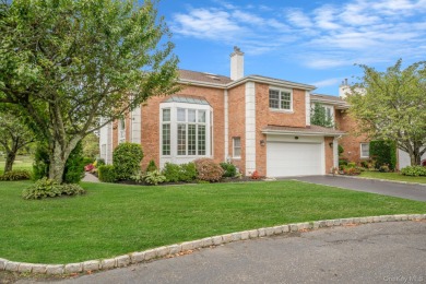 Your search is over...Here's a fabulous St. Andrews (end unit) on Hamlet Golf and Country Club in New York - for sale on GolfHomes.com, golf home, golf lot