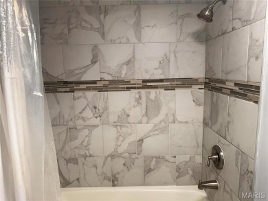? Don't Let the Days on Market Fool You -- This One's a Hidden on Ruth Park Municipal Golf Course in Missouri - for sale on GolfHomes.com, golf home, golf lot